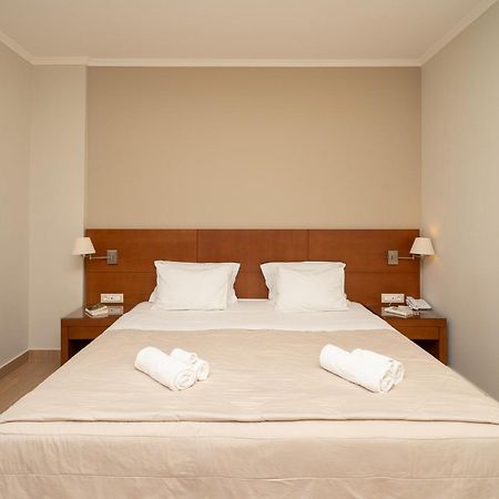 Niriides Luxury Villas Метоні Екстер'єр фото