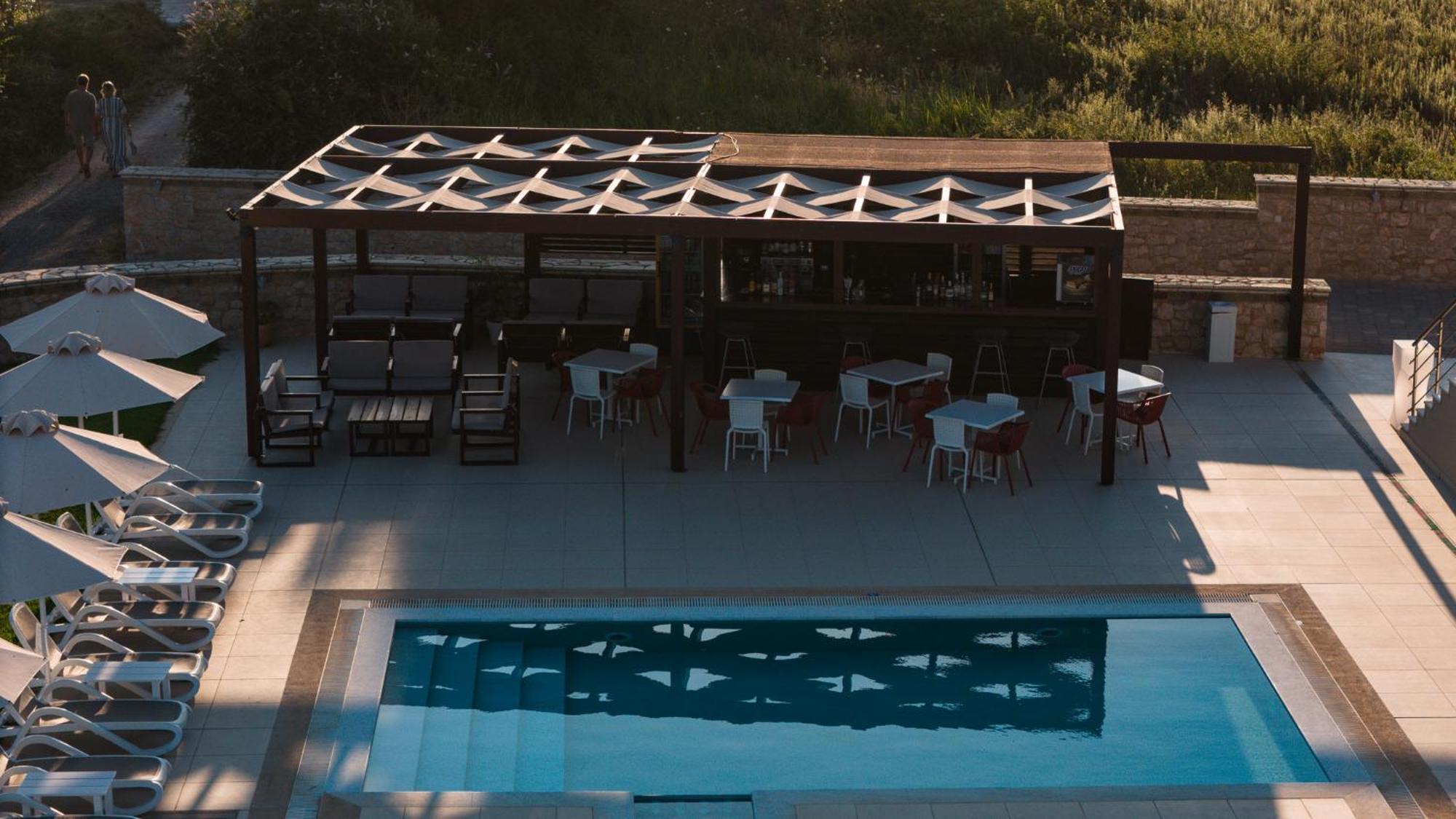 Niriides Luxury Villas Метоні Екстер'єр фото