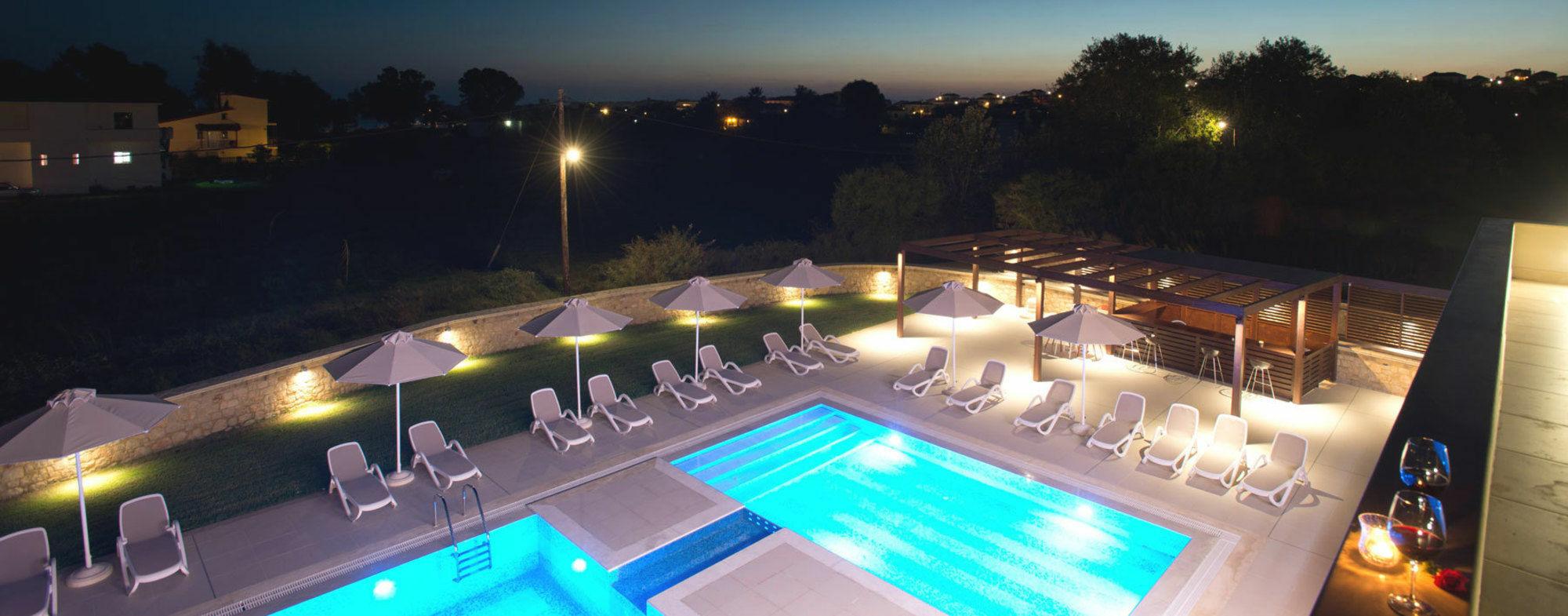 Niriides Luxury Villas Метоні Екстер'єр фото